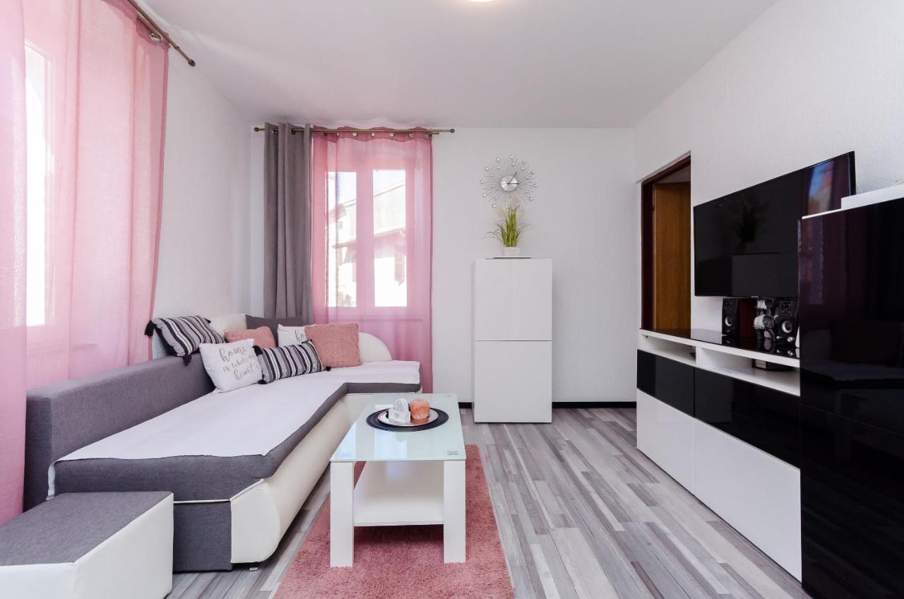 Apartment Mare فيرسار المظهر الخارجي الصورة